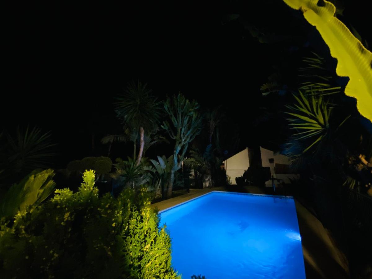 Appartement Studio-near The Beach, Bbq And Seawater Pool *